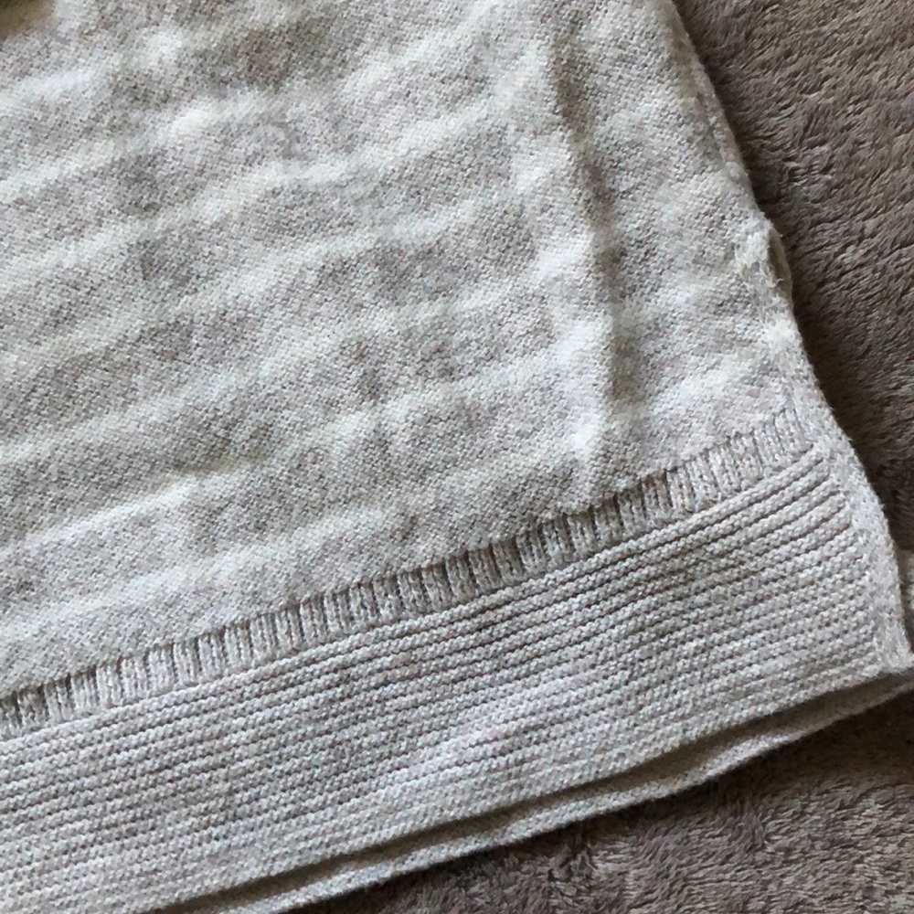 Sweater - Picture 3 of 3